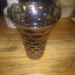 Carvinal glass vase ventage